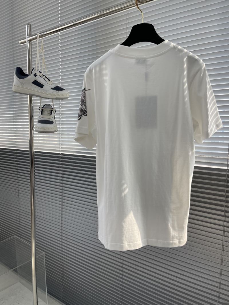 Burberry T-Shirts